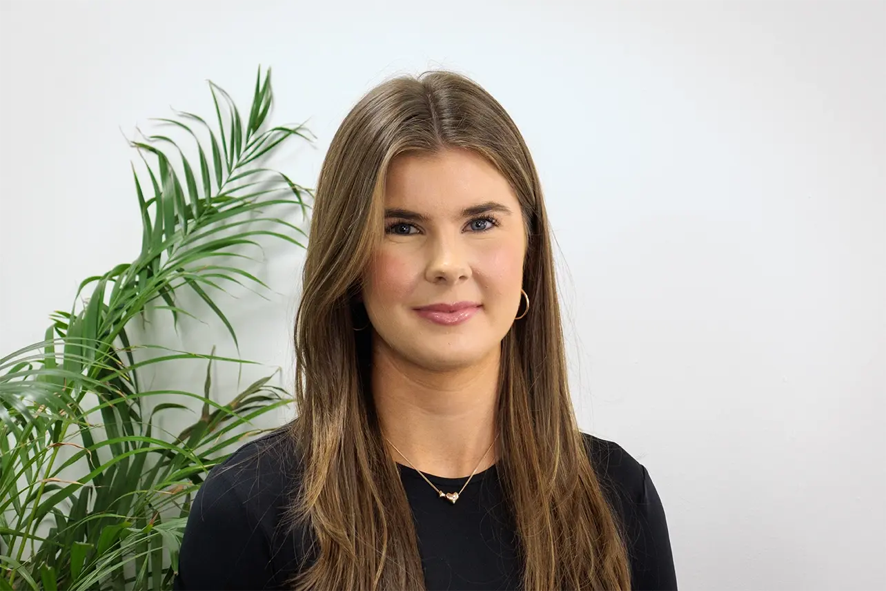 Freya-Symons-Web Freya-Symons-Web